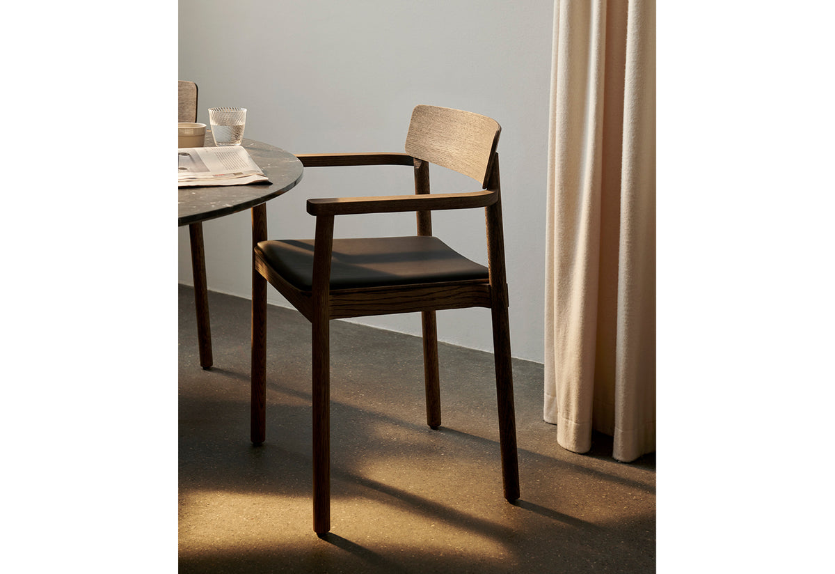 Betty Armchair, Thau and kallio, Andtradition