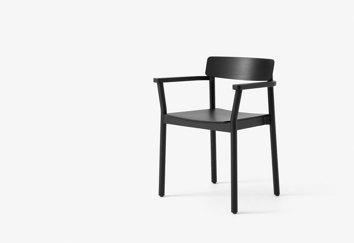 Betty Armchair, Thau and kallio, Andtradition