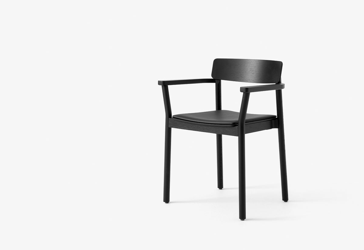 Betty Armchair, Thau and kallio, Andtradition
