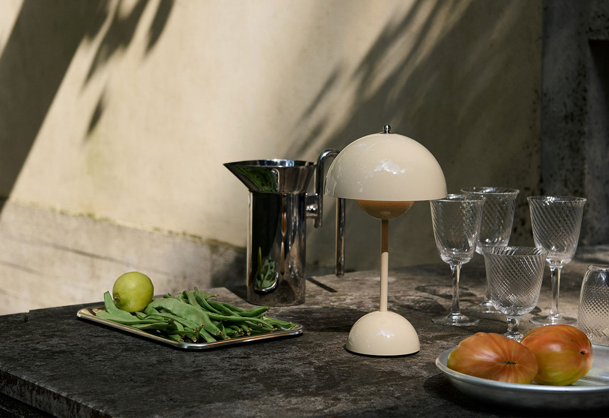 Flowerpot Portable Lamp | VP9, Verner panton, Andtradition