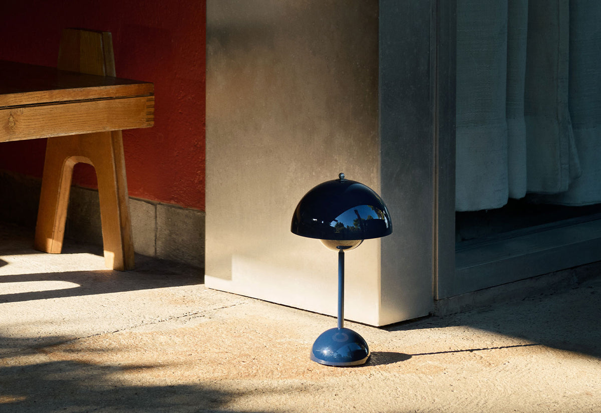 Flowerpot Portable Lamp | VP9, Verner panton, Andtradition
