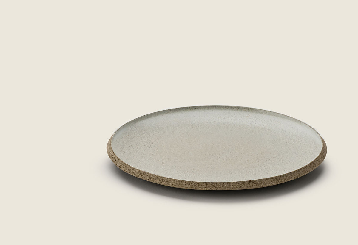 Chamotte Plate, Apartu
