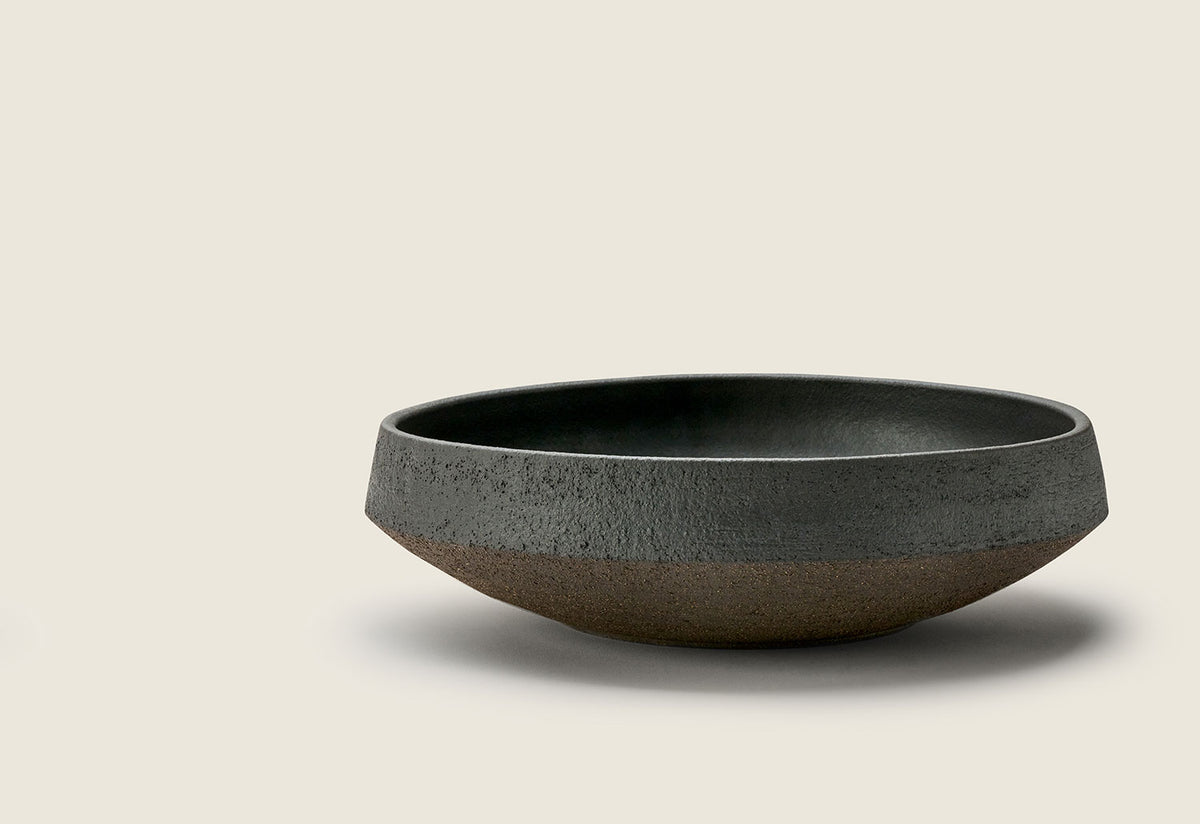 Chamotte Serving Bowl, Apartu
