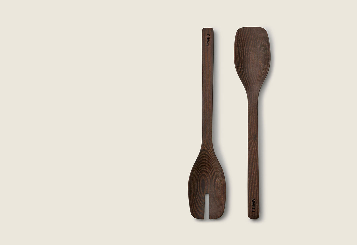 Salad Servers, Apartu