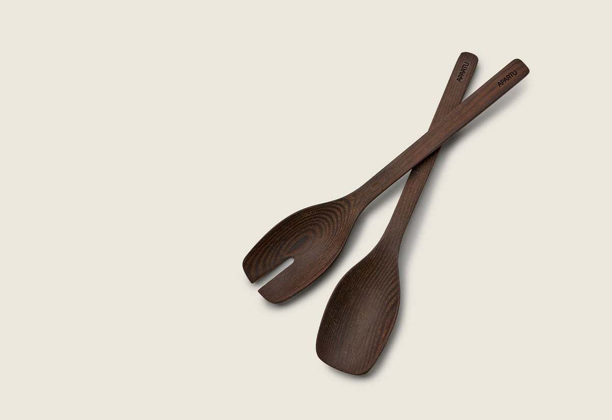 Salad Servers, Apartu