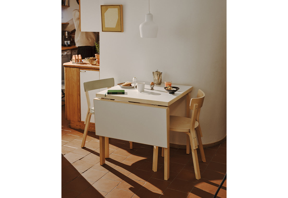 Aalto Foldable Table, Alvar aalto, Artek