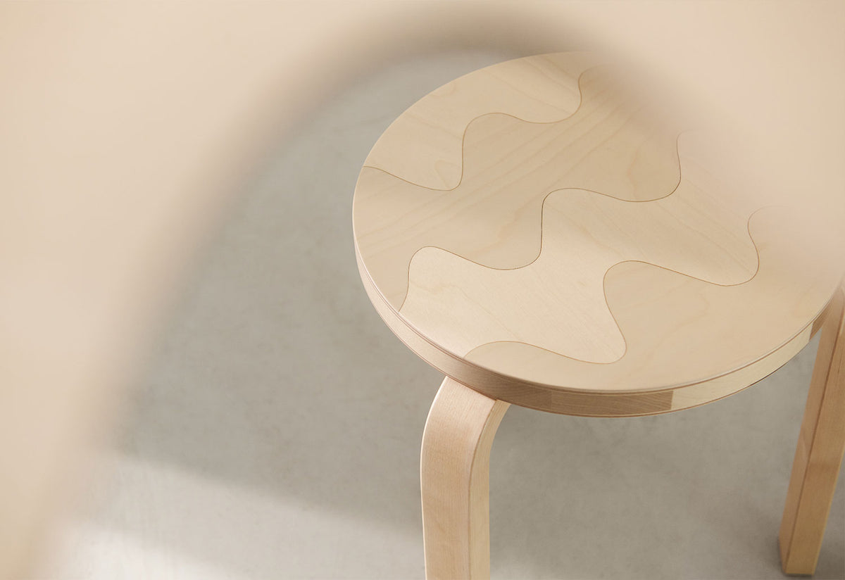 Stool 60 Lokki, Alvar aalto, Artek