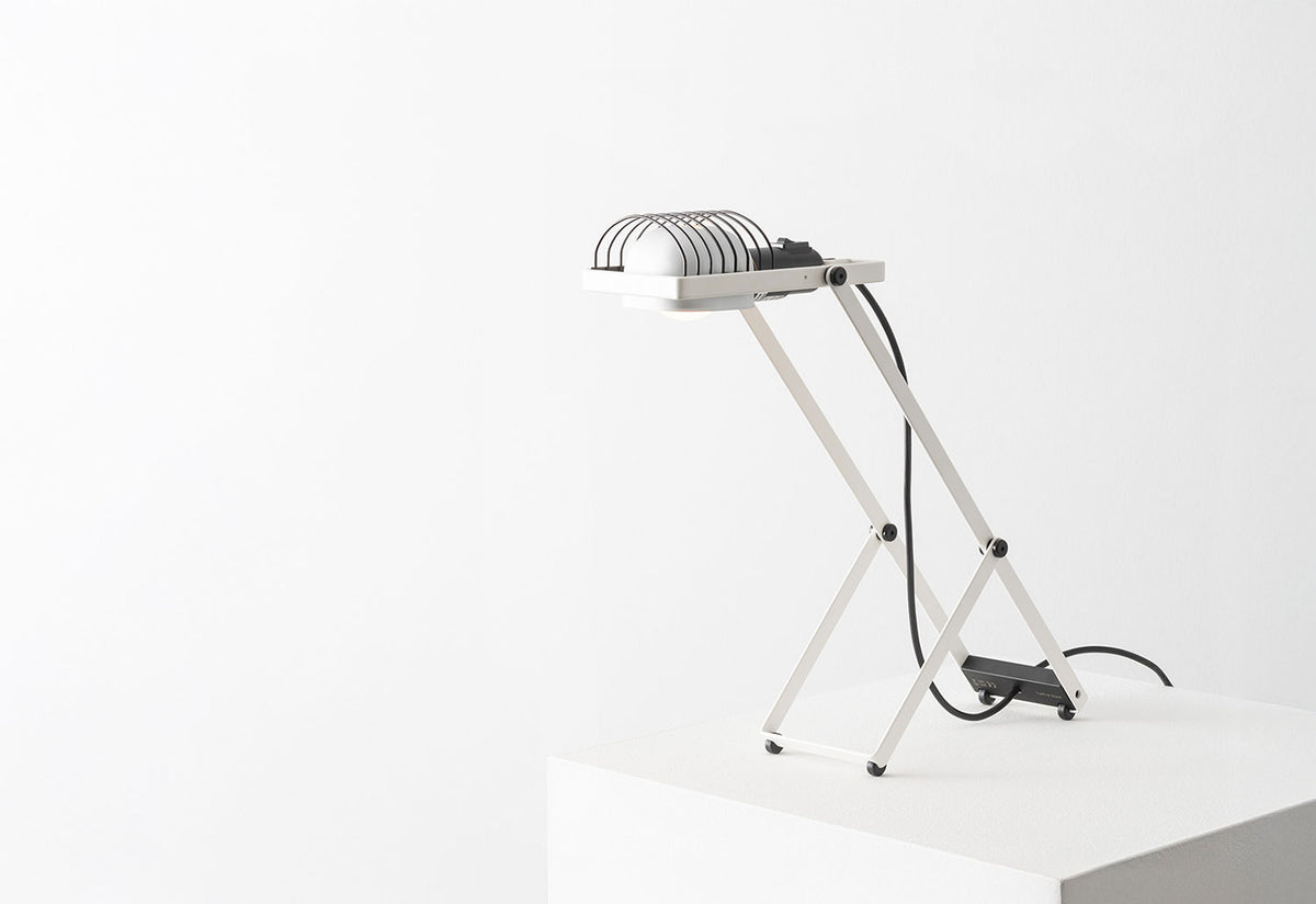 Sintesi, Ernesto gismondi, Artemide