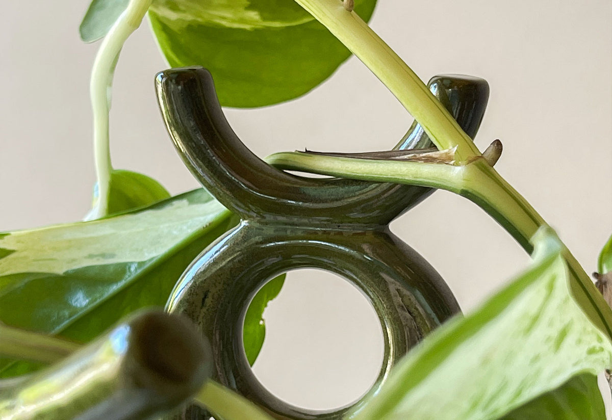 Folk Oni Plant Stake, Bergs potter