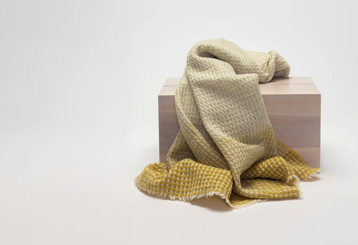 Kustavi Blanket, Bonden