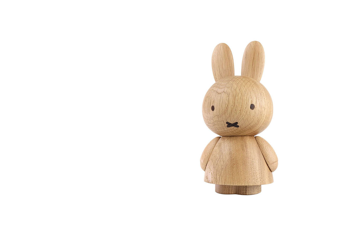 Miffy, Boyhood