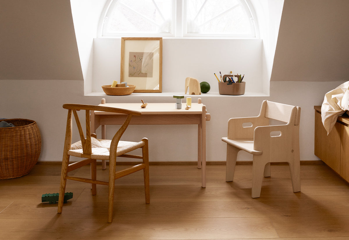 CH24 Children's Wishbone Chair, Hans wegner, Carl hansen and son