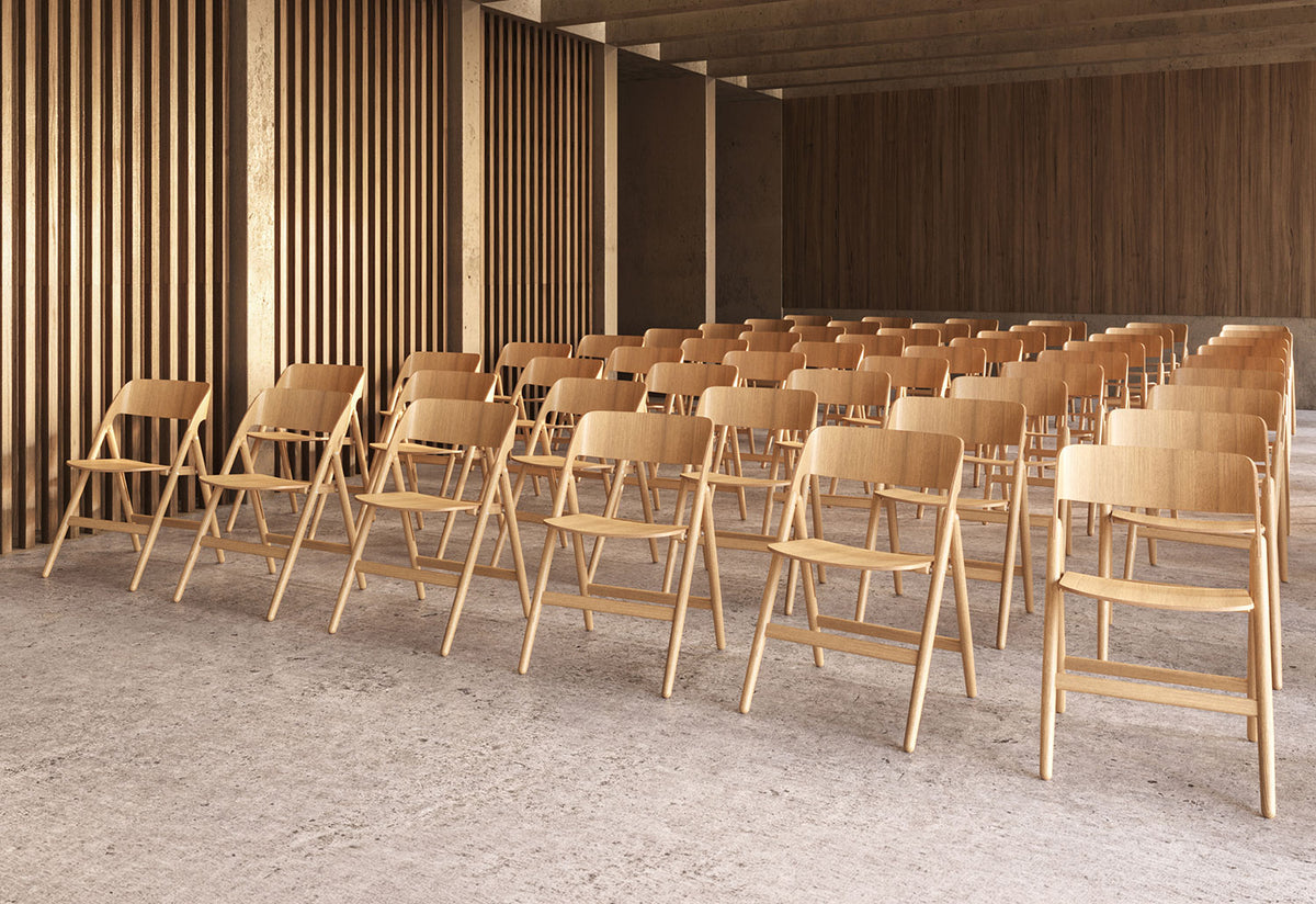 Narin Folding Chair, Matthew hilton, Case furniture