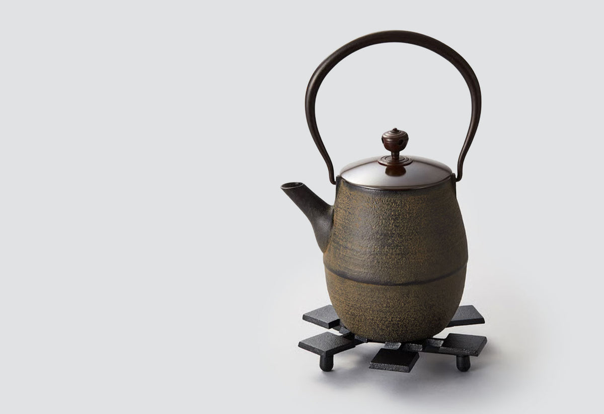 Kakuyose Pot Stand, Chushin kobo