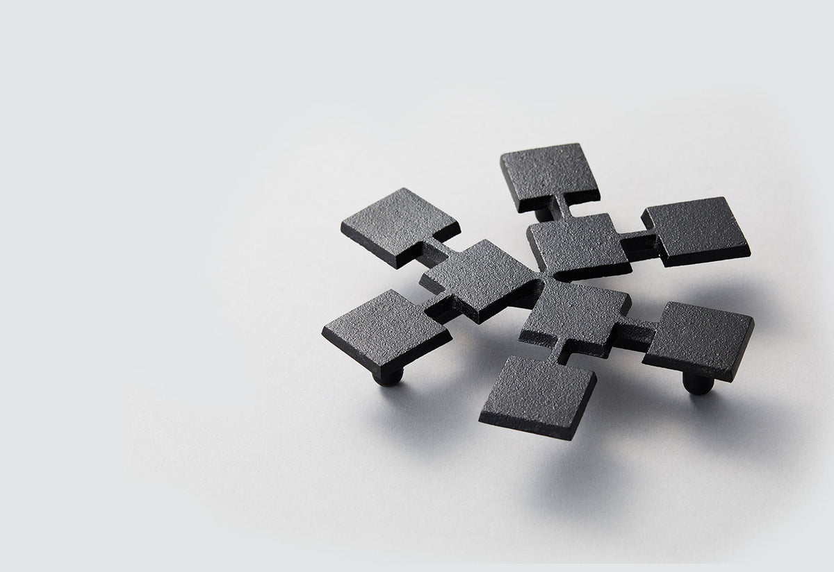 Kakuyose Pot Stand, Chushin kobo