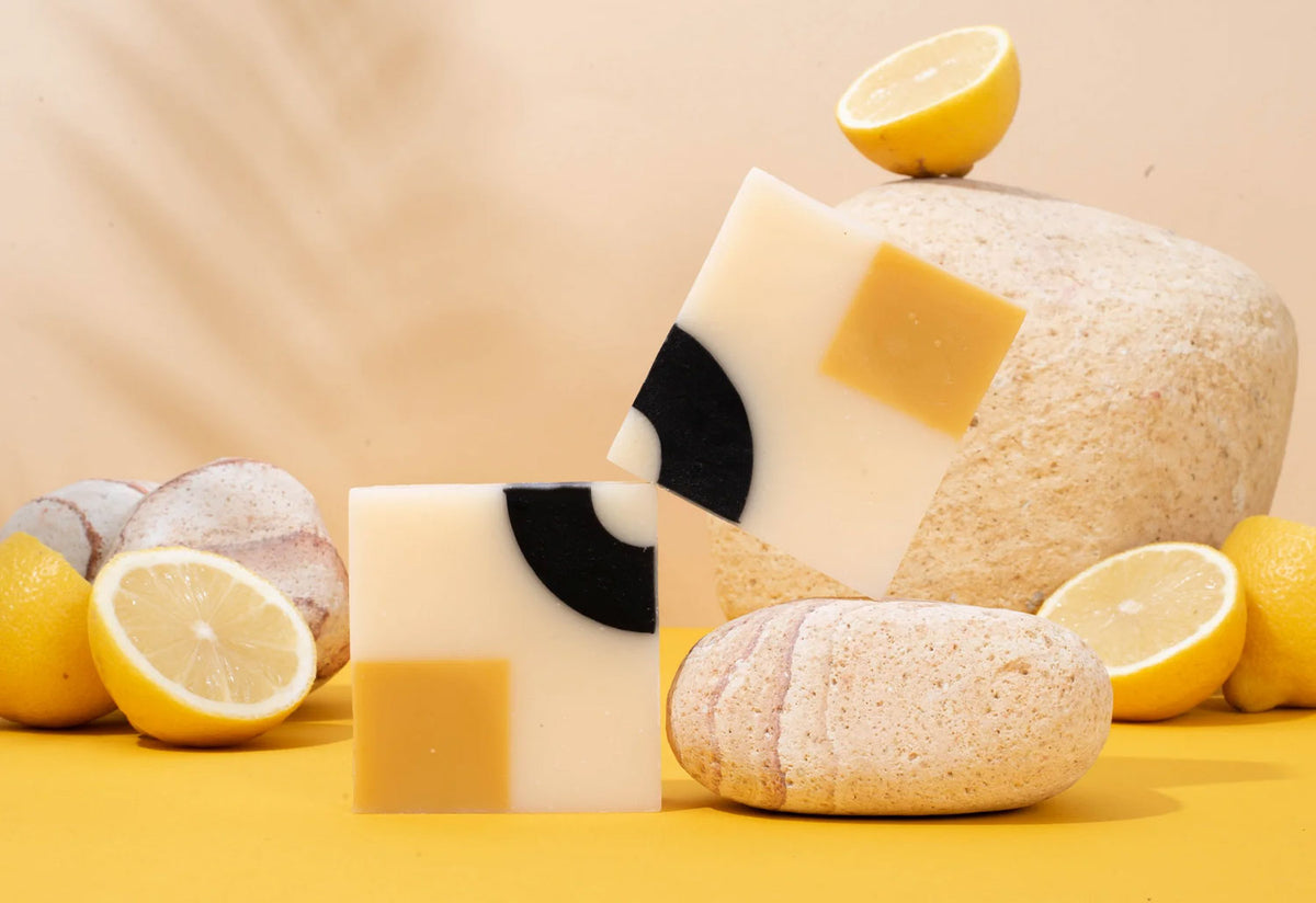 Soleil Noir Soap | Lemon, Ciment paris