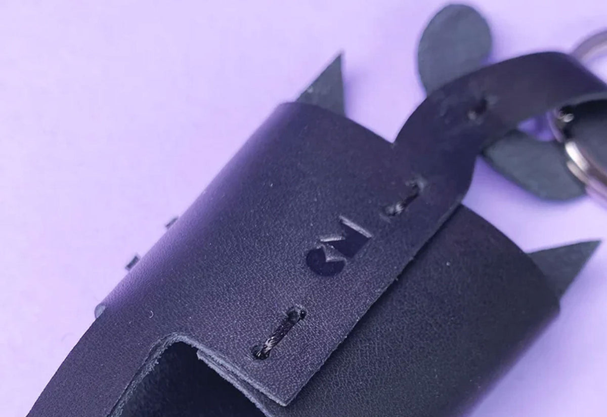 Cat Leather Keyholder, Cut and make