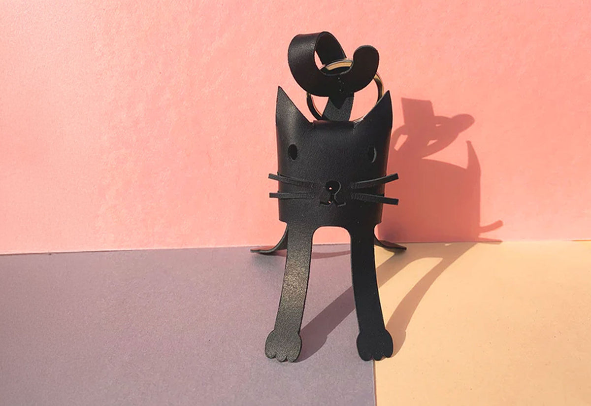 Cat Leather Keyholder, Cut and make