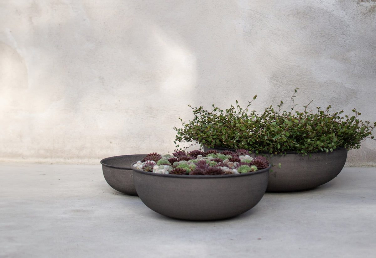 Out Low Bowl Planter, Dbkd