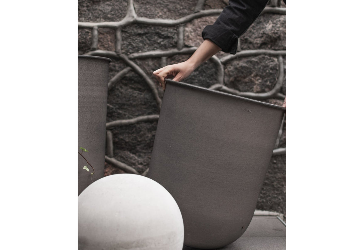Out Plain Planter, Dbkd
