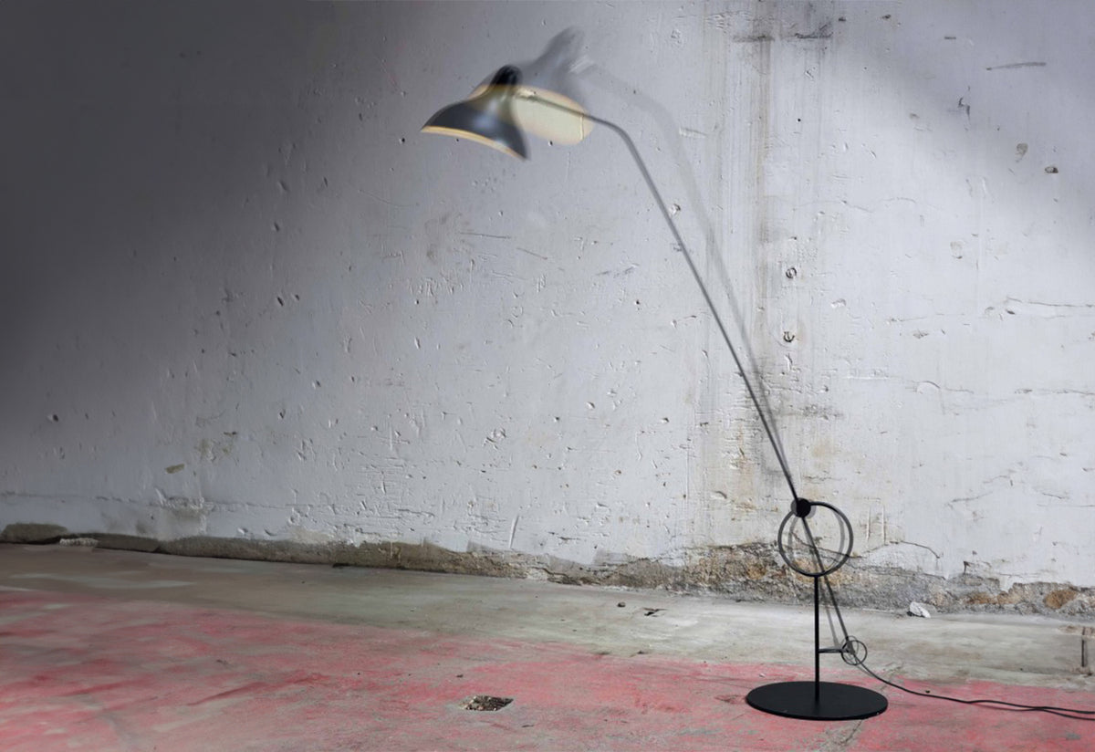 Mantis BS8 L Floor Lamp, Bernard schottlander, Dcw editions