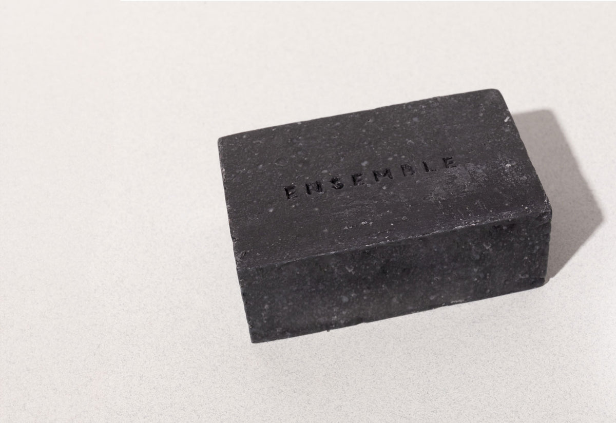 Charcoal Soap | Patchouli + Orange, Ensemble