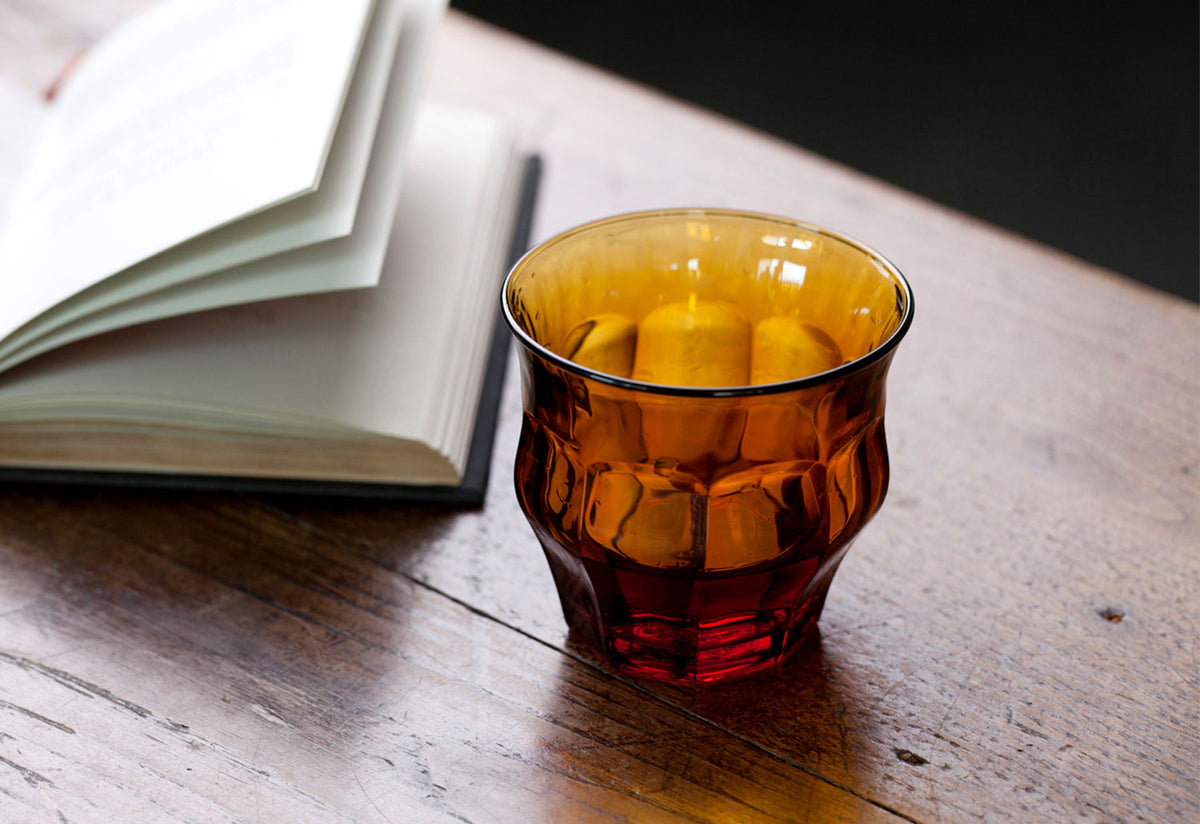 Tipsy Glass Set, Livia lauber, Loris jaccard, Ensemble