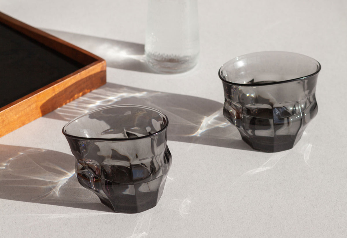 Tipsy Glass Set, Livia lauber, Loris jaccard, Ensemble