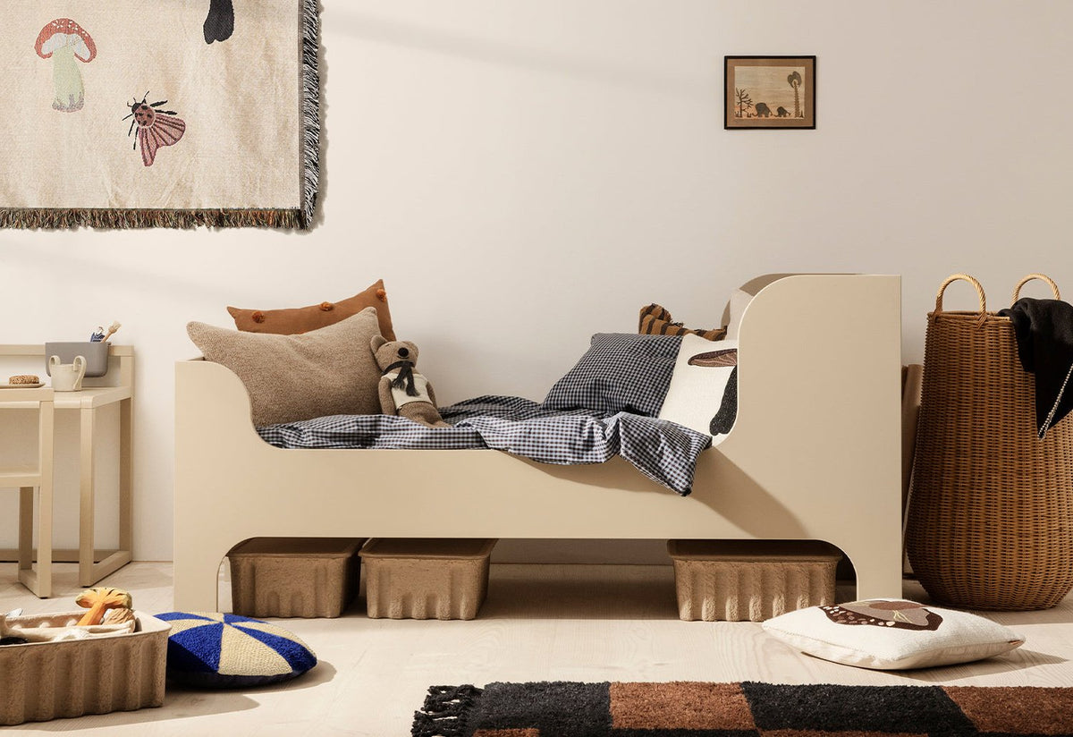 Ferm Living Sill Junior Bed | twentytwentyone | Cashmere