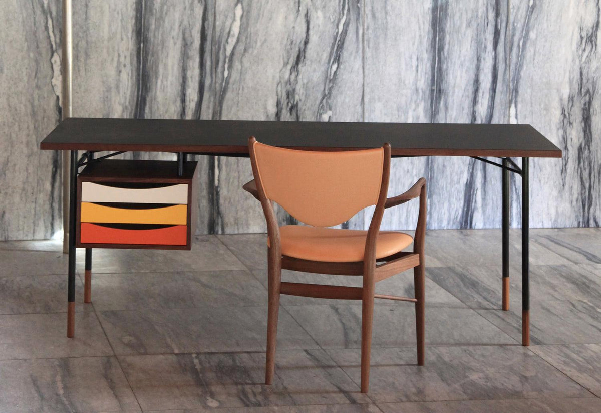 Nyhavn Desk | With Drawers, Finn juhl, House of finn juhl