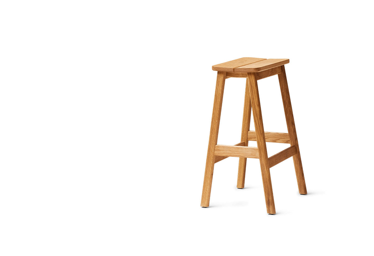 Angle Standard Barstool, Herman studio, Form and refine