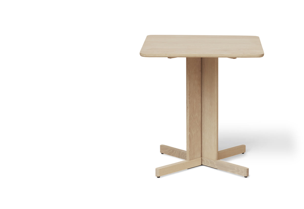 Quatrefoil Table, Herman studio, Form and refine