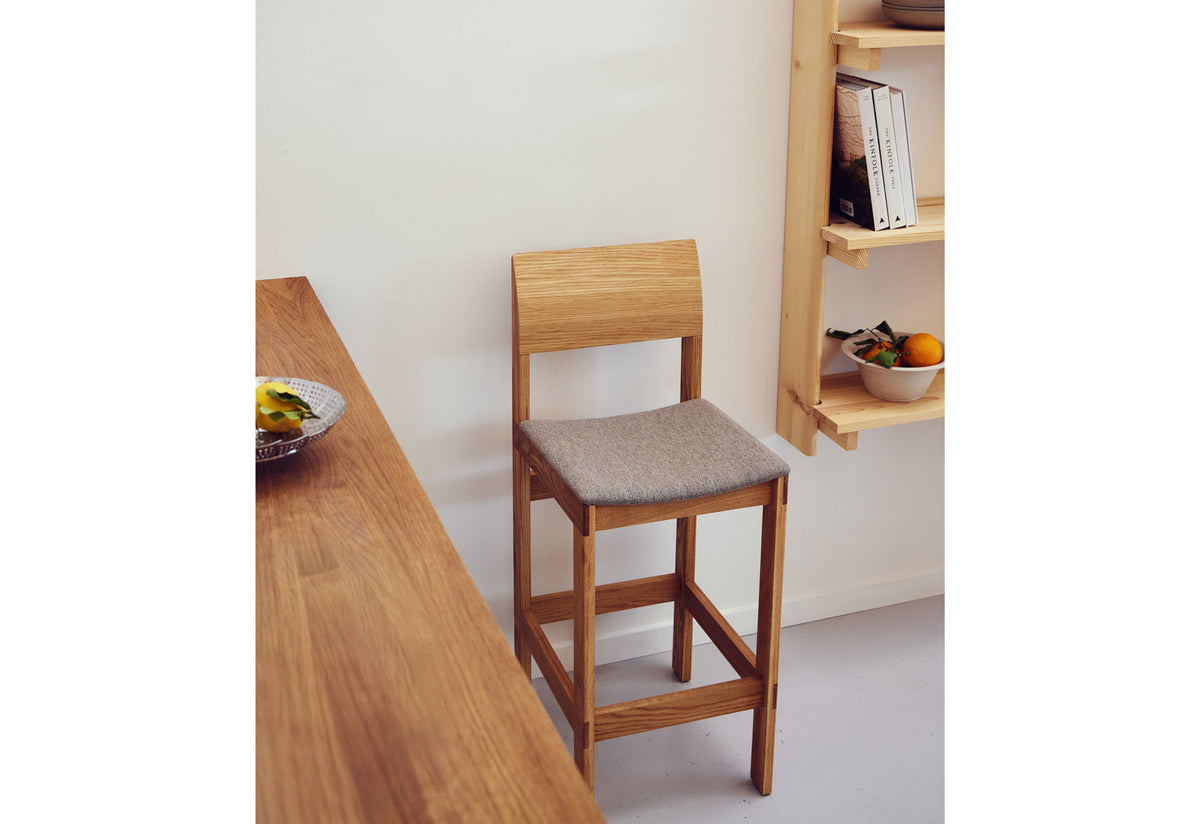 Sonder Bar Stool, Herman studio, Form and refine