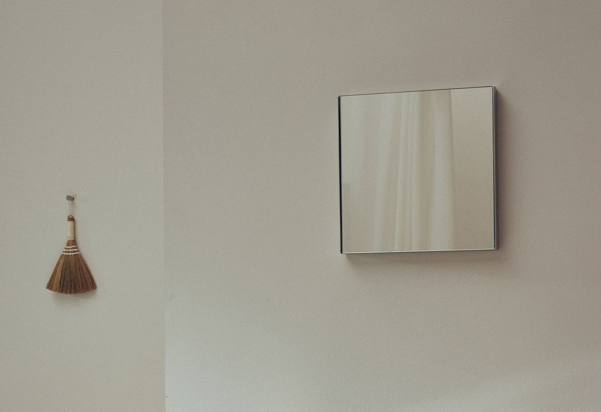 Taper Mirror, Herman studio, Form and refine