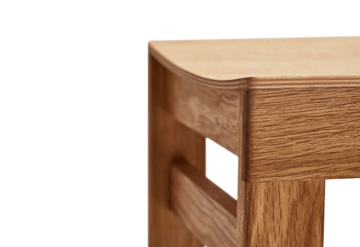 Sonder Stool, Herman studio, Form and refine
