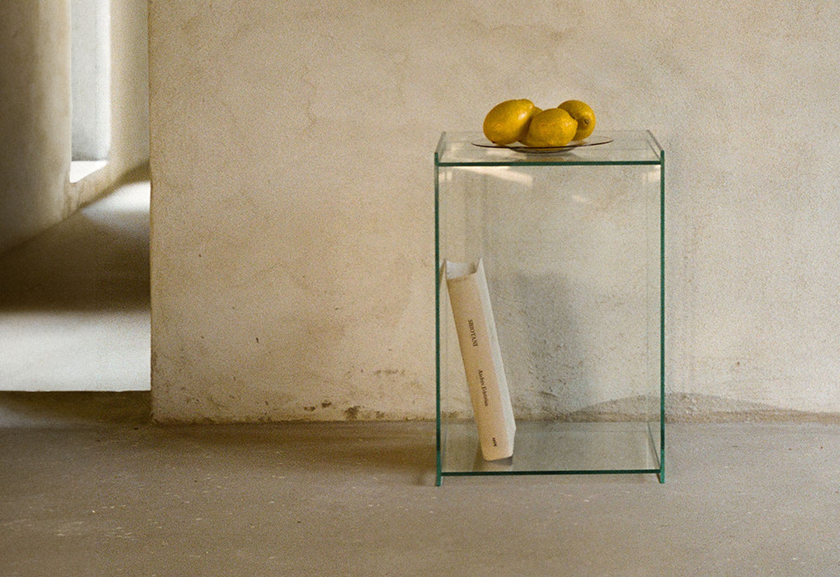 Rivet Box Table, Jonas trampedach, Frama