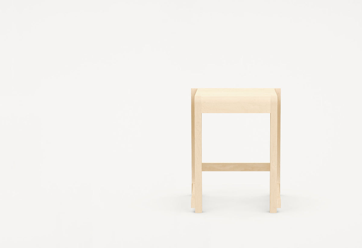 Low Stool 01, Frama