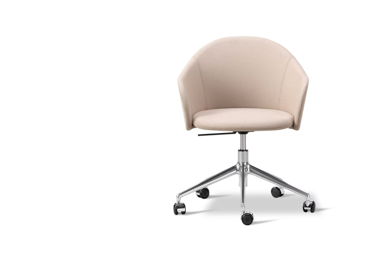 Gomo Armchair | Swivel Base, Hugo passos, Fredericia