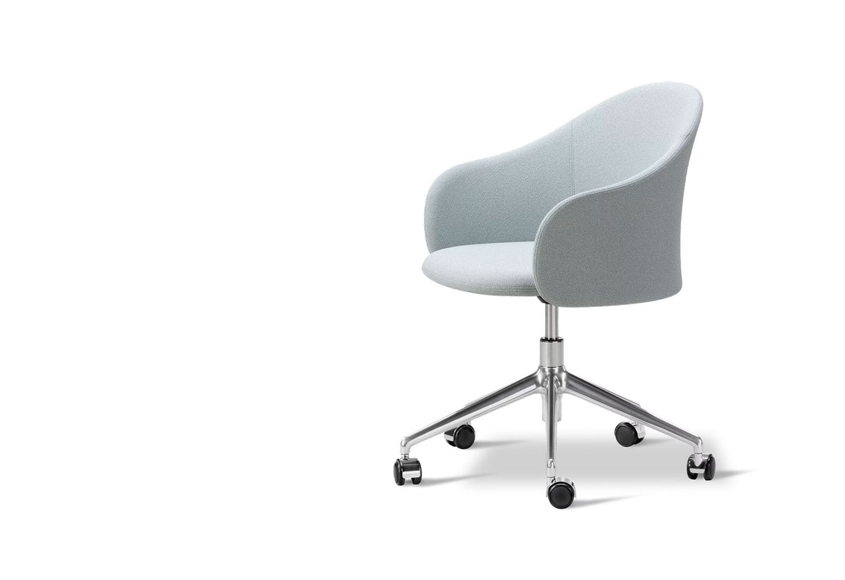 Gomo Armchair | Swivel Base, Hugo passos, Fredericia