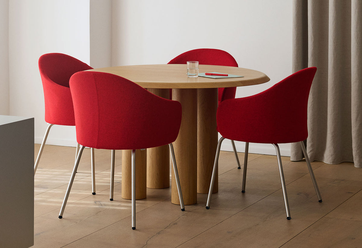 Gomo Armchair | Tube Base, Hugo passos, Fredericia