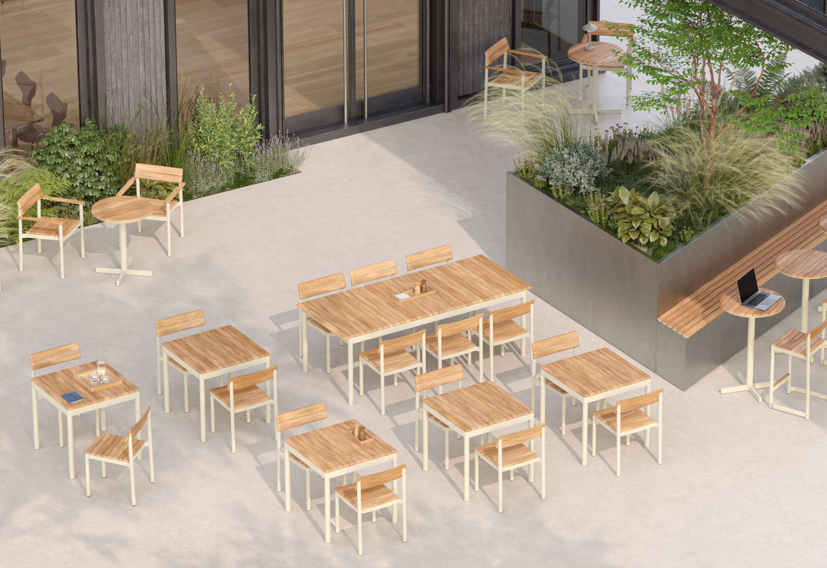 Pelagus Table | Square, Note design studio, Fritz hansen