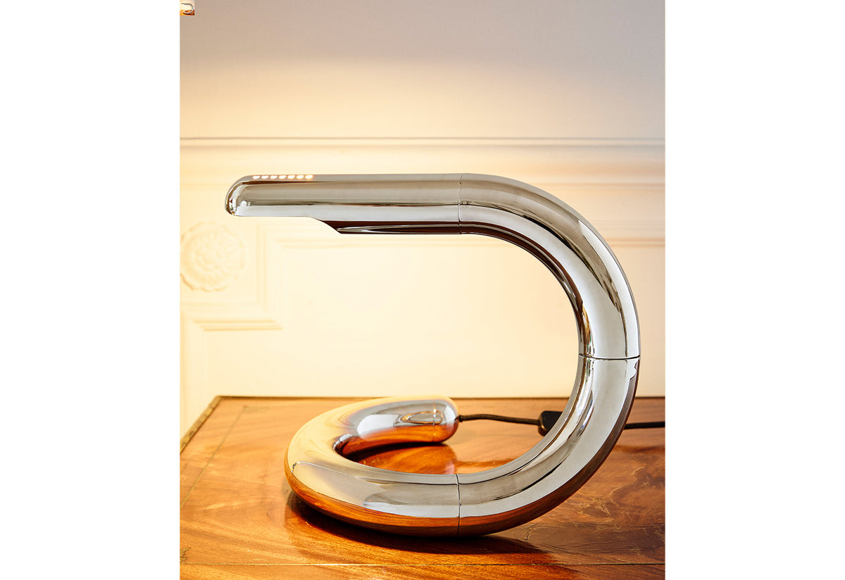 Aspide Table Lamp, Gianfranco frattini, Gubi