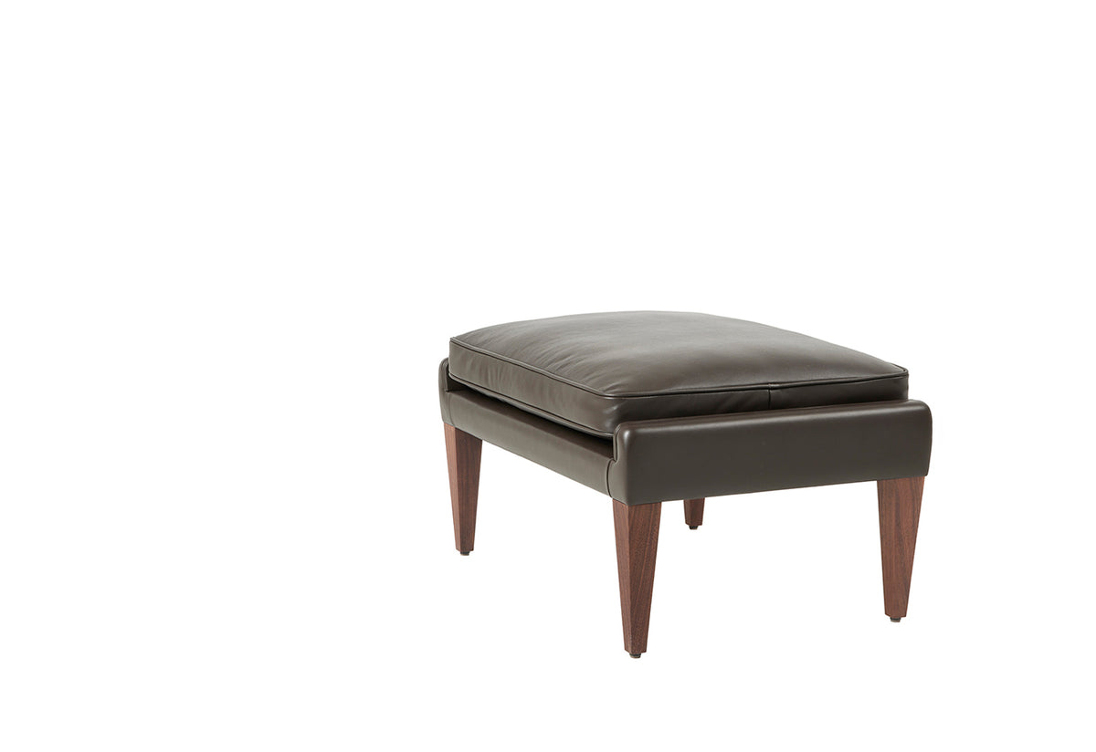 V11 Ottoman, Illum wikkelsø, Gubi