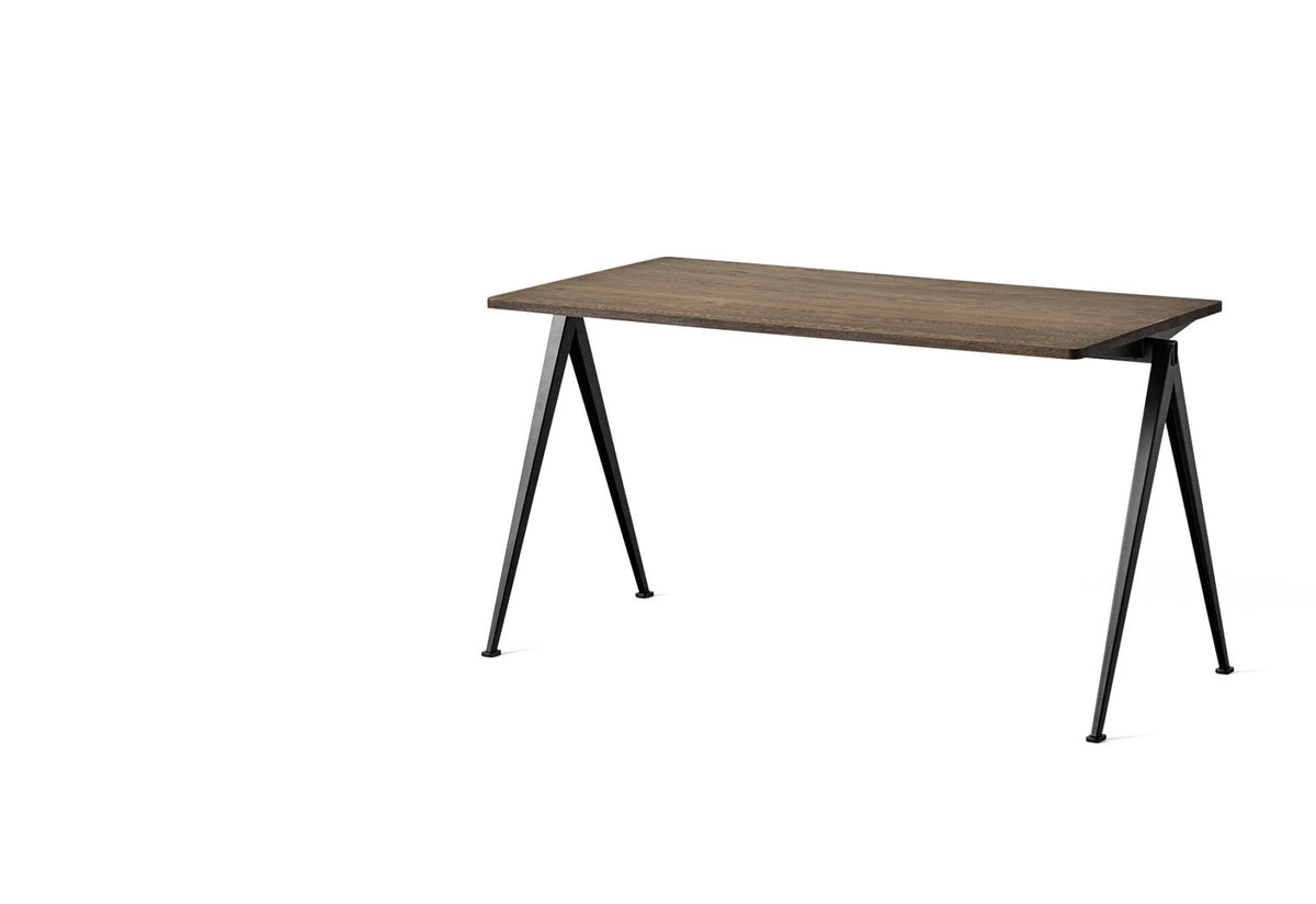 Pyramid Table, Wim rietveld, Hay