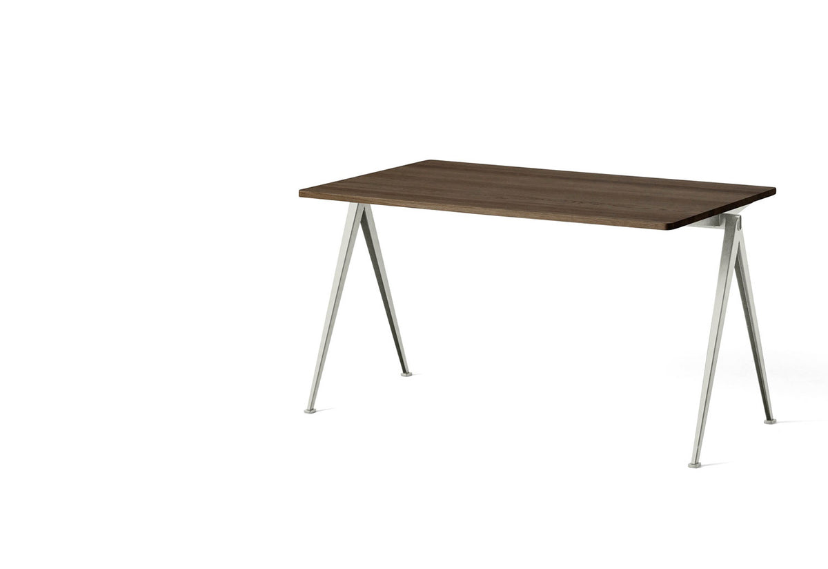 Pyramid Table, Wim rietveld, Hay