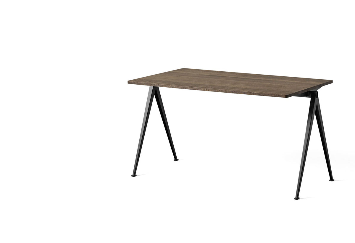 Pyramid Table, Wim rietveld, Hay