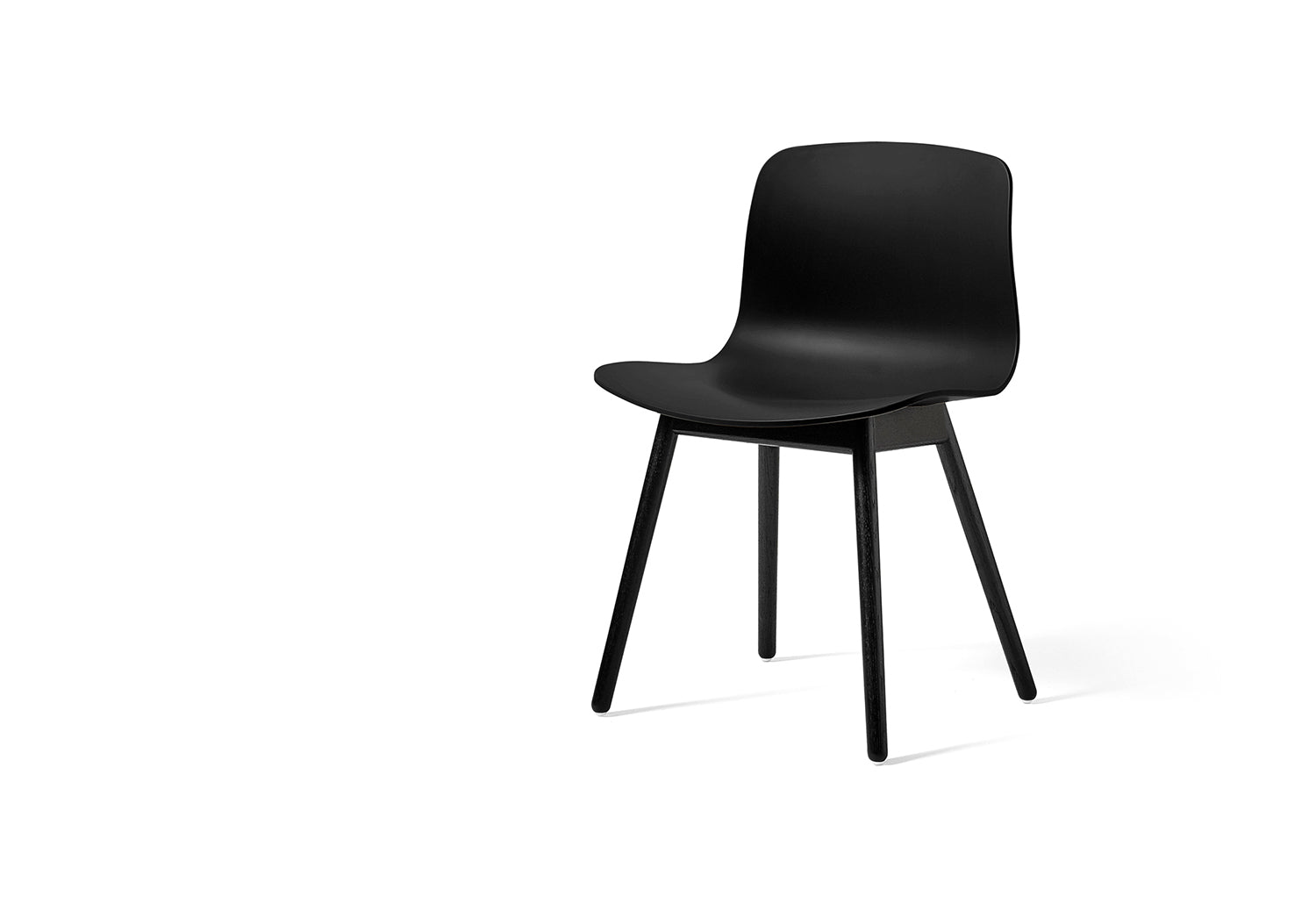HAY ヘイ　ABOUT A CHAIR AAC12 ブラック HAY - About A Chair AAC 12 | Connox