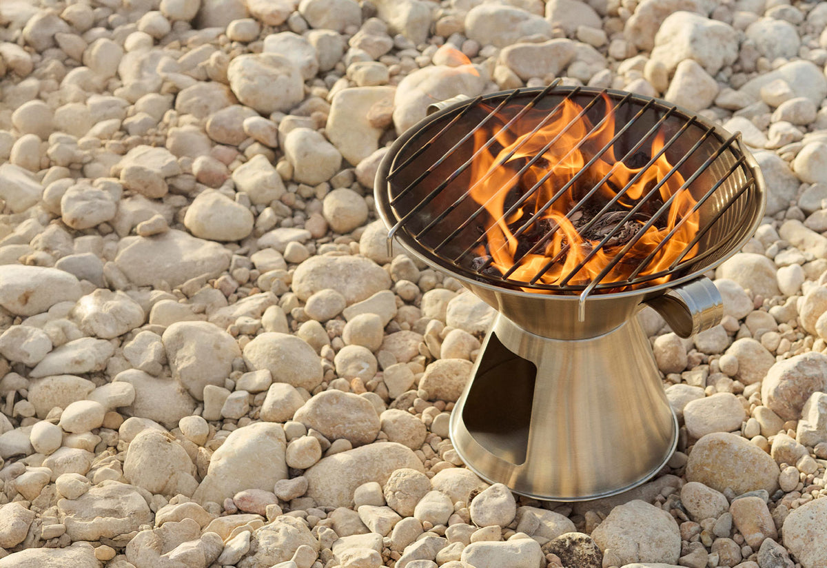 Outdoor Market BBQ, Jasper morrison shop, Hay