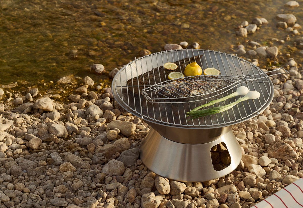 Outdoor Market Firepit, Jasper morrison shop, Hay