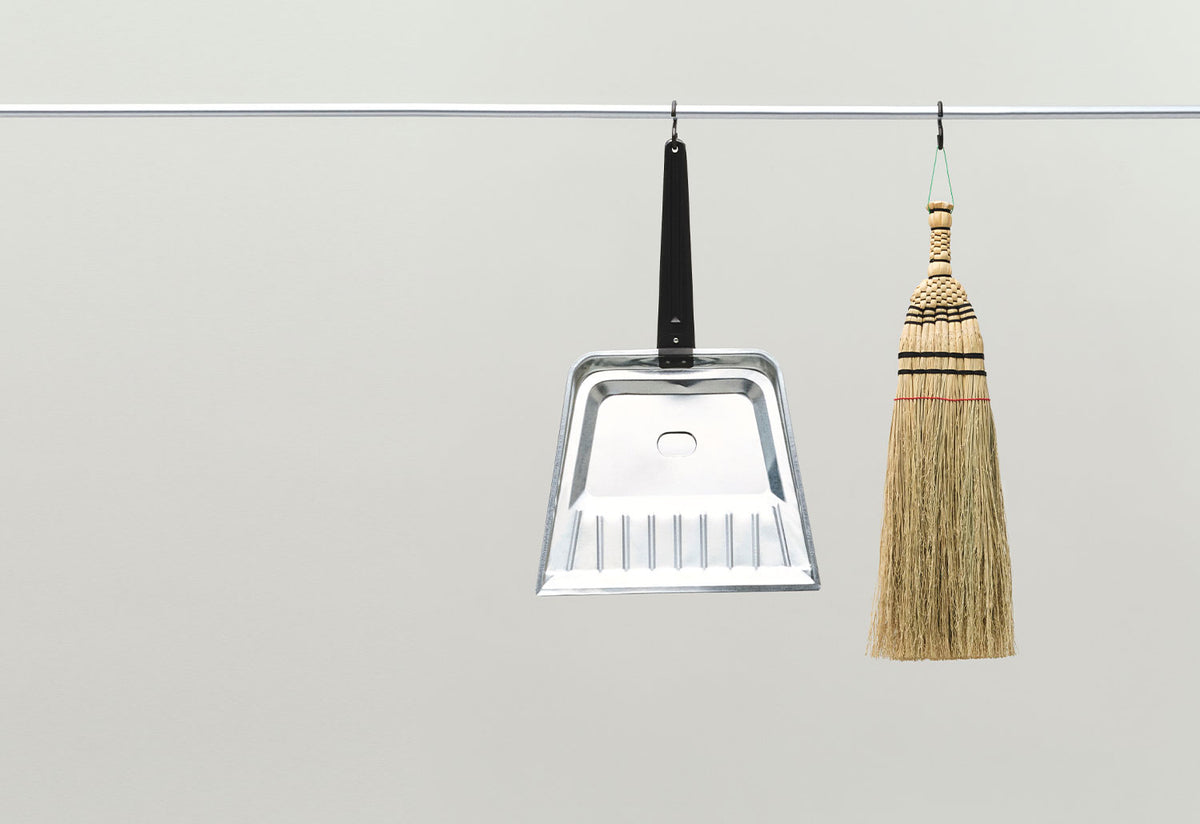 Outdoor Market Hand Broom, Jasper morrison shop, Hay